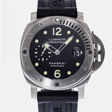 panerai pam 025|panerai luminor submersible.